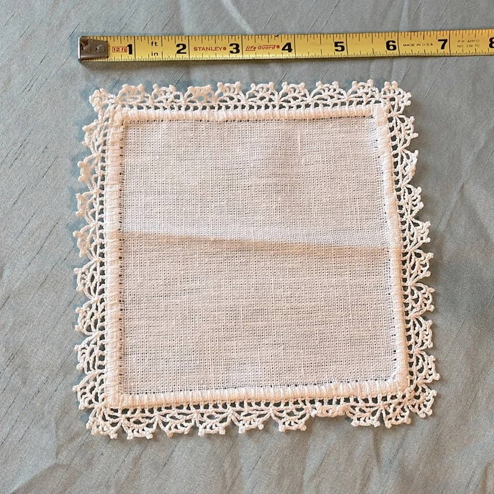 Gorgeous Vintage Crochet Set - Picture 9 of 16